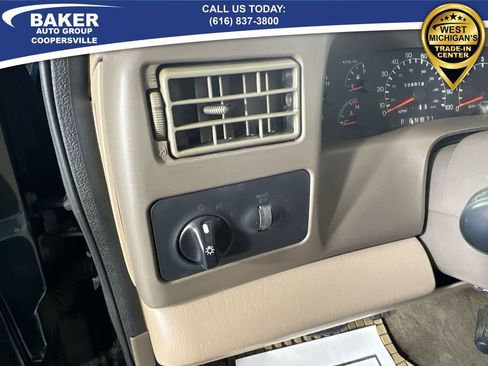 Used 1999 Ford F250 XLT image 15