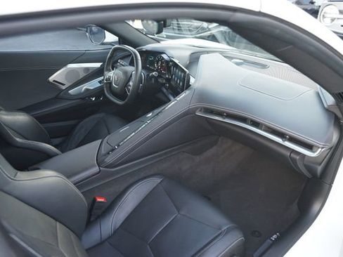 Used 2023 Chevrolet Corvette Stingray Preferred Cpe w/ Z51 Performance Package RWD image 11