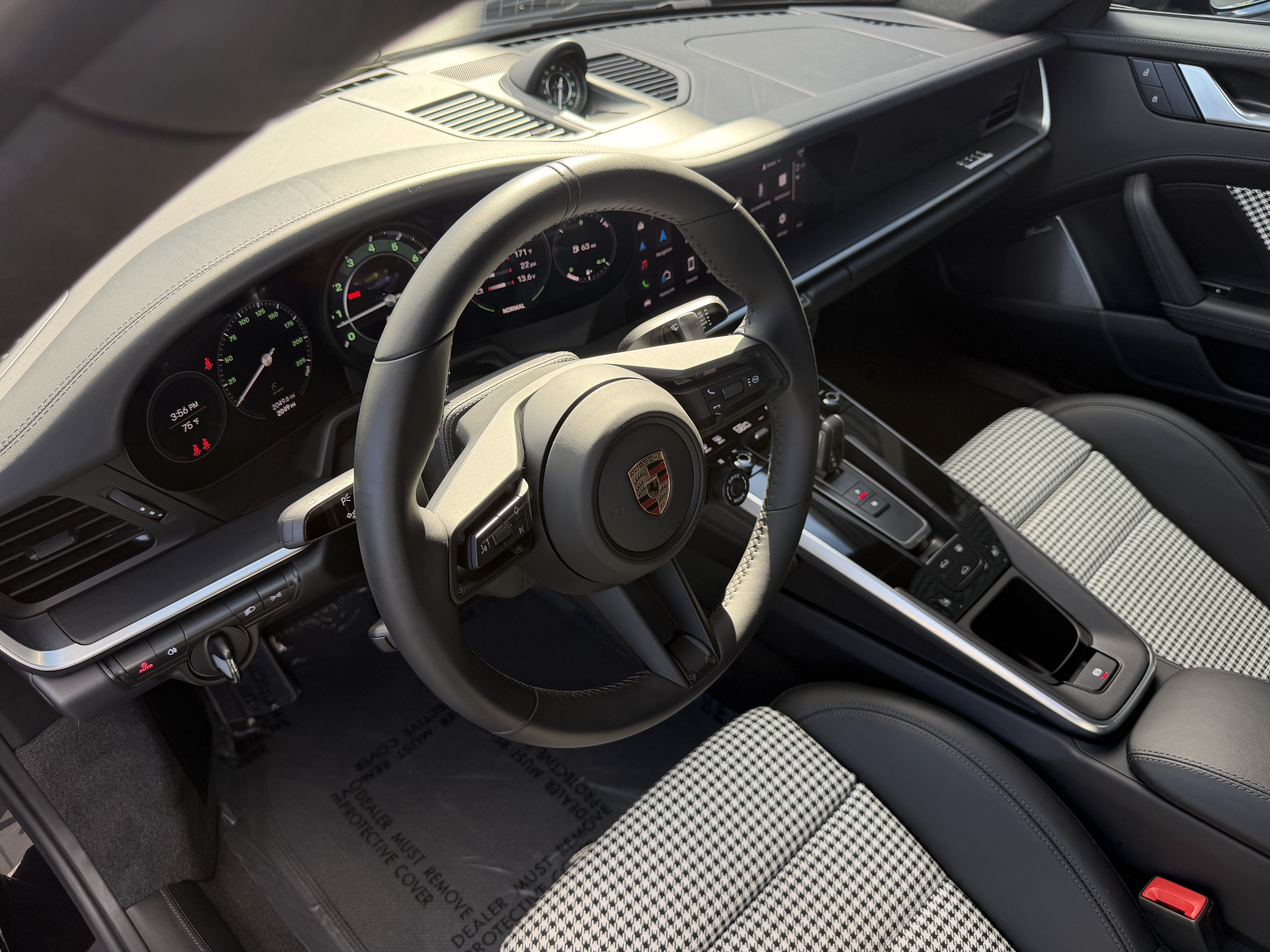 Certified 2024 Porsche 911 Turbo S AWD/4WD image 4