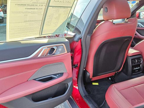 Used 2025 BMW i4 xDrive40i w/ Premium Package image 18