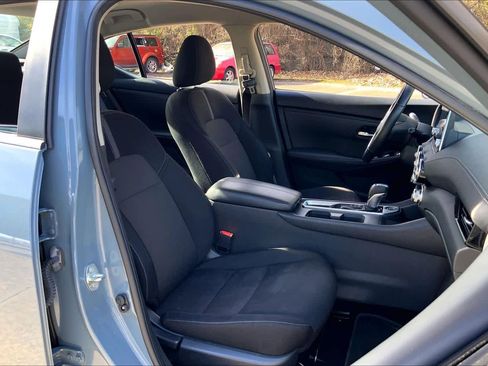 Used 2024 Nissan Sentra SV w/ All-Weather Package image 8