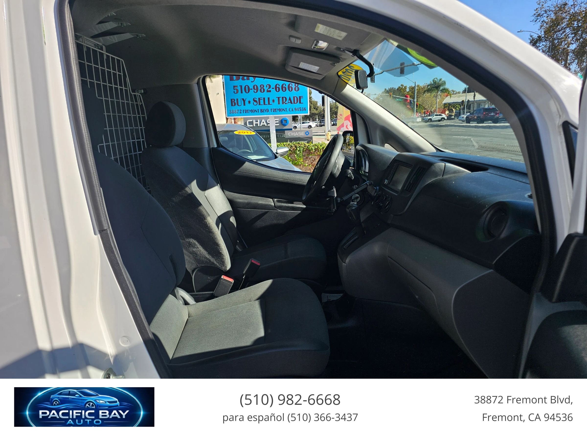 Used 2020 Nissan NV200 S w/ Back Door Glass Package FWD image 22