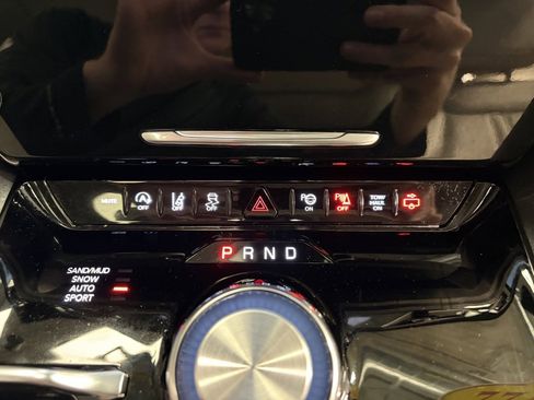 Used 2022 Jeep Wagoneer Series I w/ Convenience Group I image 25