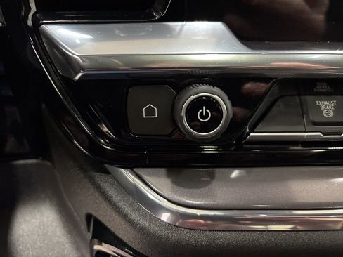 Used 2024 Chevrolet Silverado 3500 High Country w/ High Country Premium Package image 24