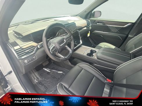 New 2026 GMC Acadia Denali w/ Super Cruise Package FWD image 13