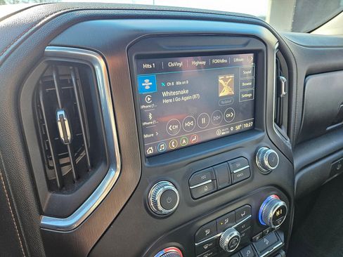 Used 2021 GMC Sierra 1500 AT4 w/ AT4 Value Package image 17