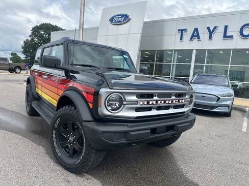 New 2025 Ford Bronco Big Bend w/ Free Wheeling Package AWD/4WD image 32