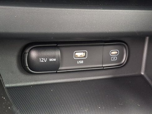 New 2026 Kia Seltos S AWD/4WD image 12