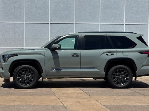 New 2026 Toyota Sequoia Platinum AWD/4WD image 7