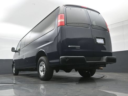 Used 2014 Chevrolet Express 3500 LS RWD image 54