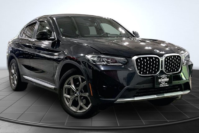 Used 2023 BMW X4 xDrive30i w/ Parking Assistance Package AWD/4WD image 14