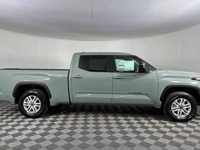 New 2025 Toyota Tundra SR5