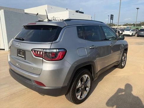 Used 2021 Jeep Compass Limited AWD/4WD image 4