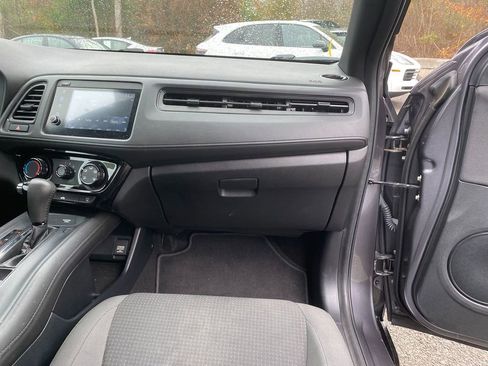 Used 2020 Honda HR-V Sport image 28