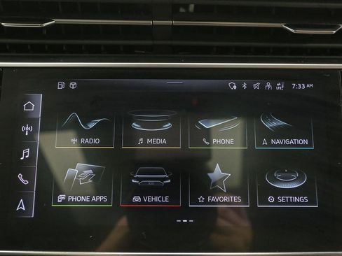 Used 2021 Audi Q7 3.0T Premium w/ Convenience Package image 32