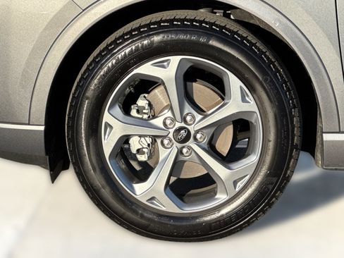 Used 2024 Ford Escape ST-Line w/ Tech Pack #1 image 11