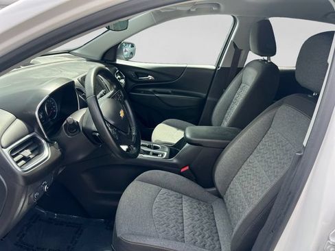 Used 2024 Chevrolet Equinox LT AWD/4WD image 10