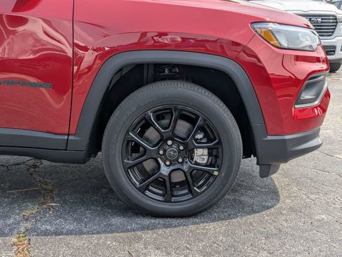 New 2026 Jeep Compass Latitude AWD/4WD image 12