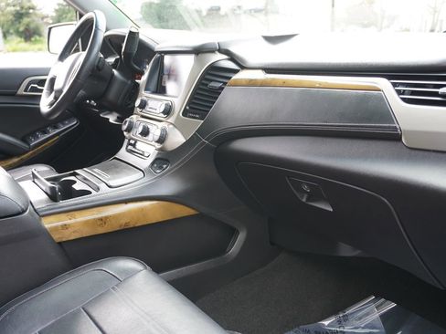 Used 2017 GMC Yukon Denali w/ Open Road Package image 16