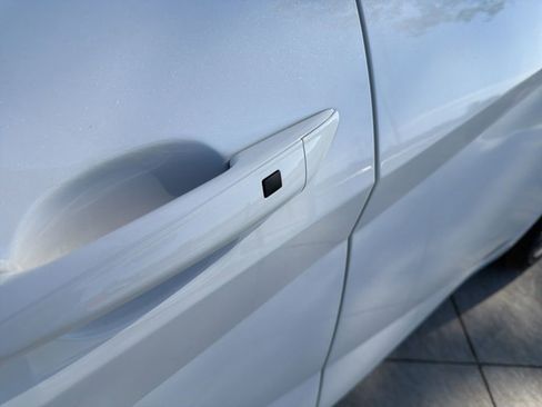 New 2026 Hyundai Elantra Sport FWD image 10