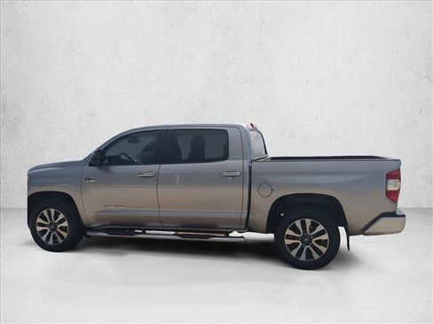 Used 2018 Toyota Tundra Limited w/ Limited Premium Package image 9