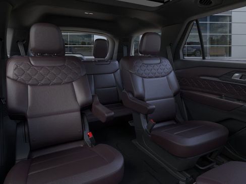 New 2026 Ford Explorer Platinum image 11