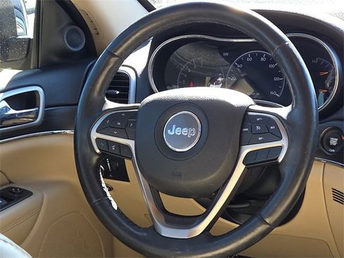 Used 2021 Jeep Grand Cherokee Limited image 14