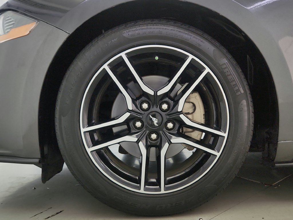 Used 2020 Ford Mustang Premium RWD image 32