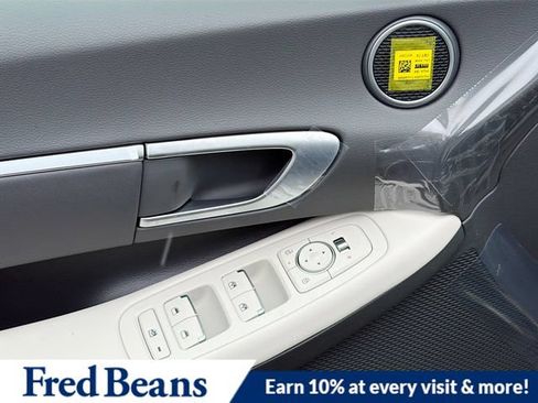 New 2026 Hyundai Sonata SEL FWD image 23