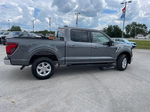 New 2026 Ford F150 XLT w/ Equipment Group 302A MID AWD/4WD image 18