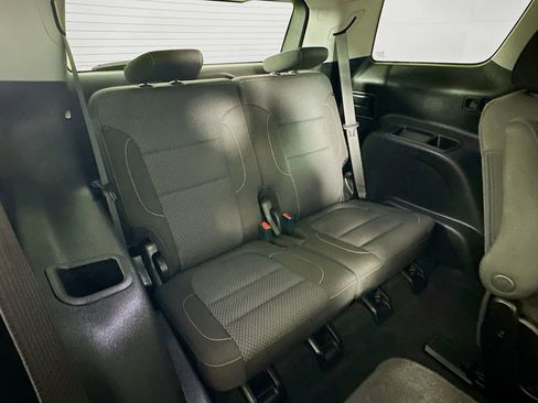 Used 2023 GMC Acadia SLE w/ Driver Convenience Package image 35