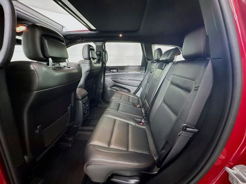 Used 2020 Jeep Grand Cherokee Trailhawk w/ Trailhawk Luxury Group image 30