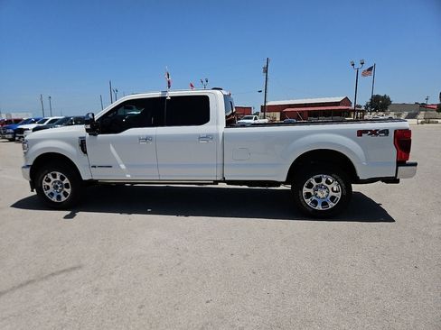 Used 2021 Ford F350 King Ranch w/ King Ranch Ultimate Package AWD/4WD image 3