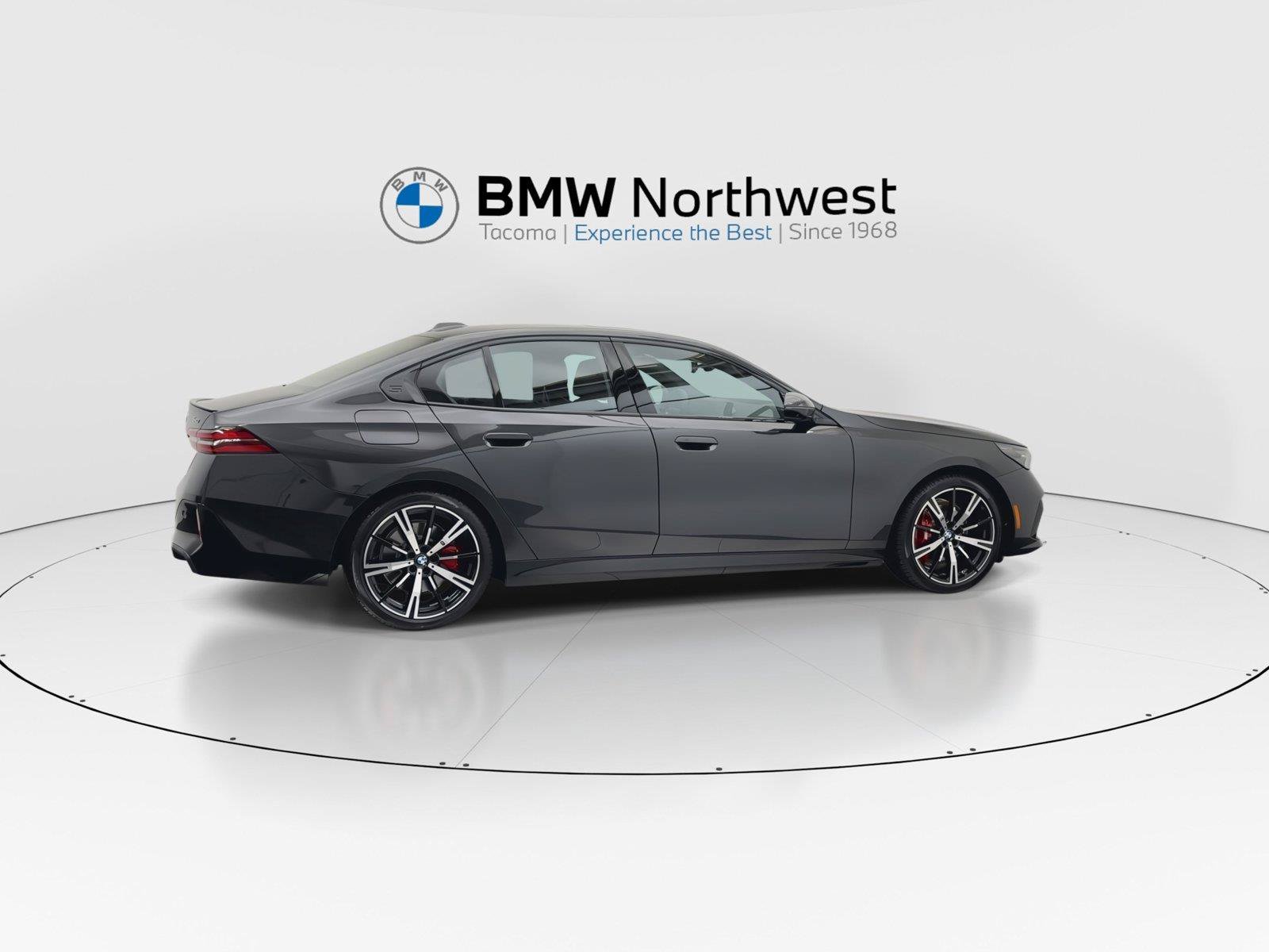 New 2027 BMW 540i xDrive w/ M Sport Package AWD/4WD image 4