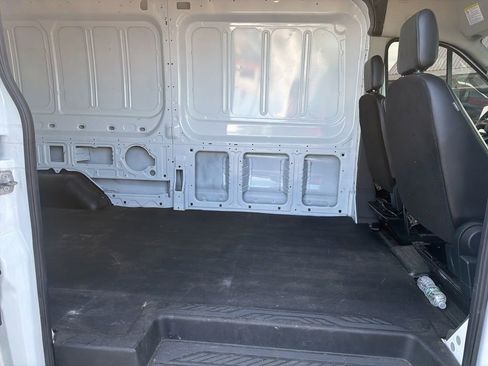 Used 2023 Ford Transit 250 Medium Roof AWD image 21