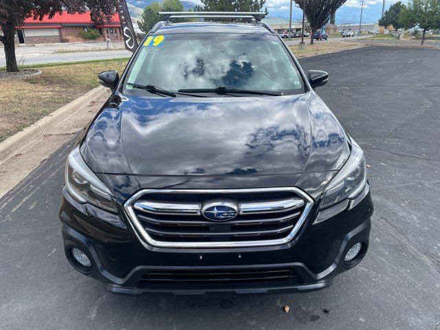 Used 2019 Subaru Outback 3.6R Touring AWD/4WD image 3