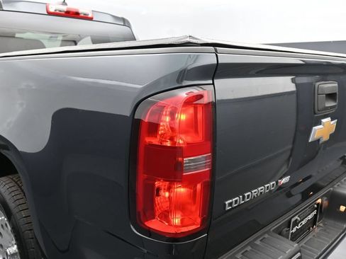 Used 2017 Chevrolet Colorado W/T w/ WT Convenience Package RWD image 35