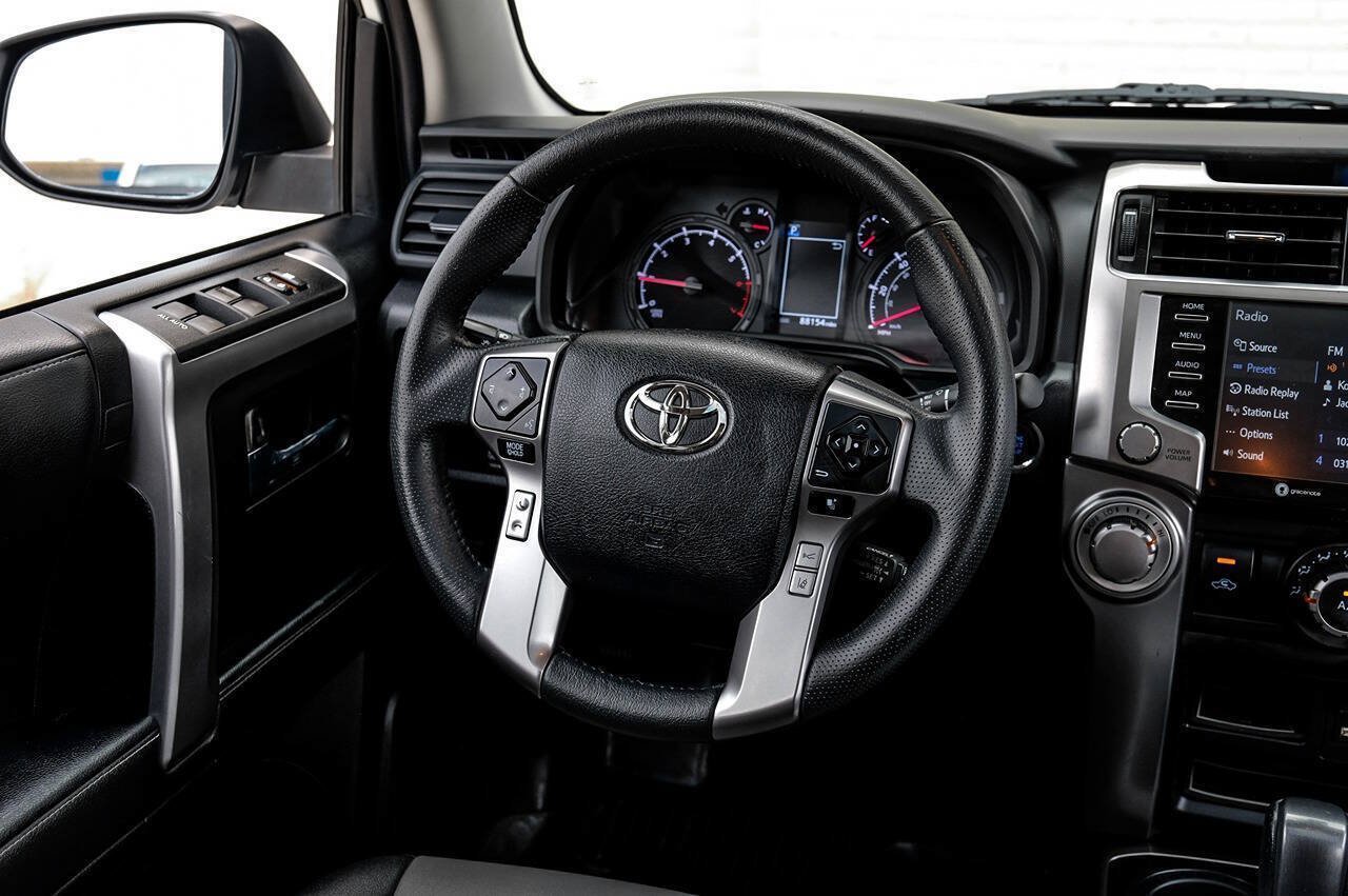 Used 2021 Toyota 4Runner SR5 Premium w/ Moonroof Package AWD/4WD image 22