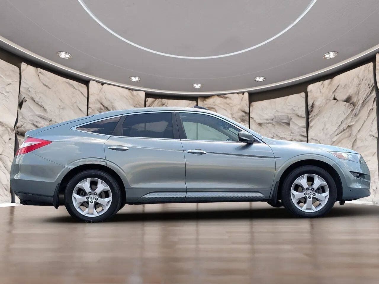 Used 2010 Honda Crosstour EX-L image 13