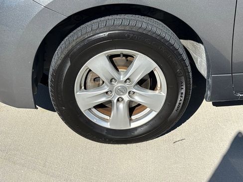 Used 2016 Nissan Quest SV image 12