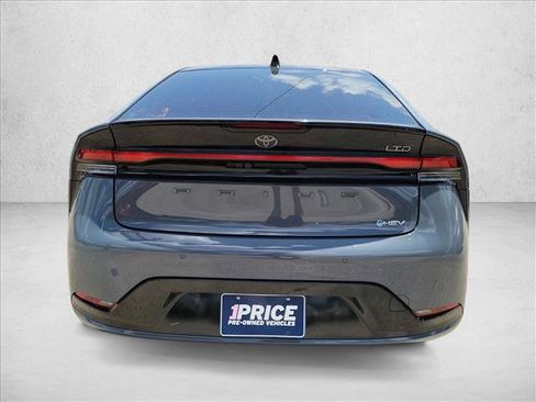 Used 2024 Toyota Prius Limited w/ Limited Premium Package FWD image 6