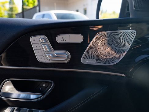 Used 2020 Mercedes-Benz GLE 350 4MATIC image 18