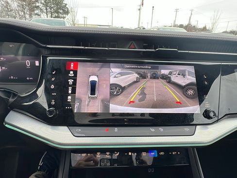 Used 2024 Jeep Wagoneer Launch Edition image 34