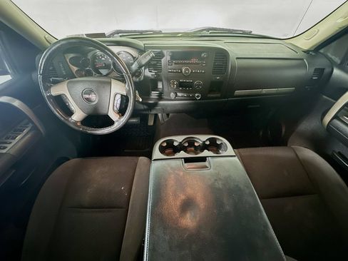 Used 2009 GMC Sierra 2500 SLE w/ Convenience Package RWD image 10