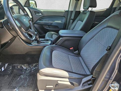 Used 2018 Chevrolet Colorado Z71 w/ Centennial Edition AWD/4WD image 15