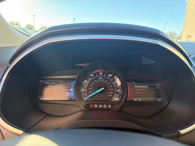Used 2019 Ford Edge Titanium w/ Equipment Group 301A AWD/4WD image 24