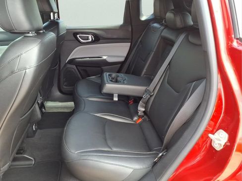 Used 2025 Jeep Compass Limited AWD/4WD image 24