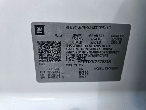 Used 2019 Chevrolet Silverado 1500 RST AWD/4WD image 30