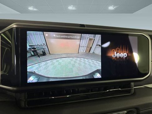 New 2025 Jeep Gladiator Sport w/ Premium Package image 30