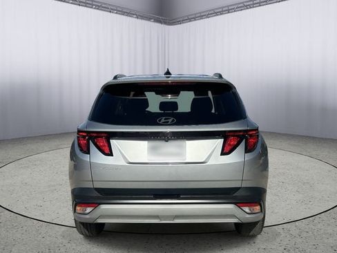 Used 2025 Hyundai Tucson SEL FWD image 8